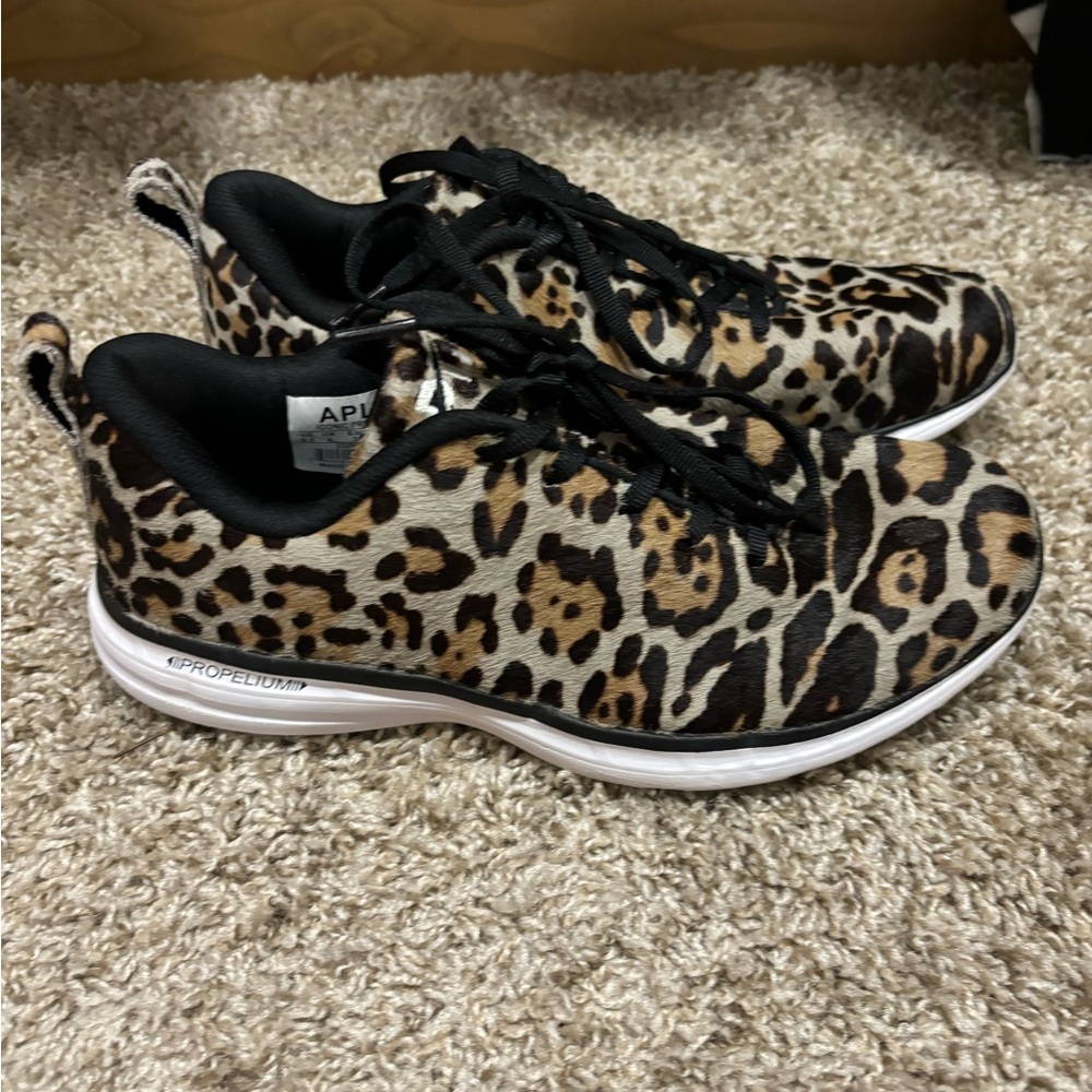 Women’s Pony Hair APL
